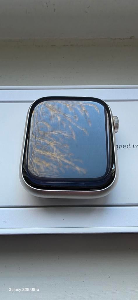 Apple watch 8, 45 mm, Sieraden, Tassen en Uiterlijk, Smartwatches, Ophalen of Verzenden, Zo goed als nieuw, IOS