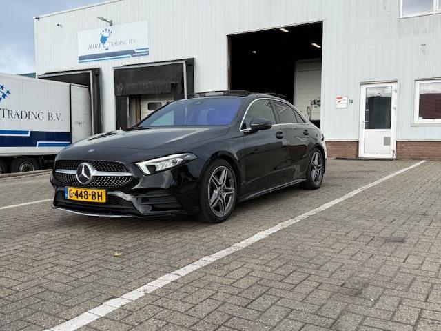 Mercedes-Benz A-klasse 200 Business Solution, Auto's, Gebruikt, 4 cilinders, Origineel Nederlands, Bedrijf