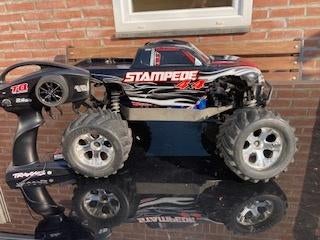 Traxxas Stampede 4X4 Monstertruck 4WD ingoede staat., Auto offroad, Zo goed als nieuw, Schaal 1:10, Ophalen