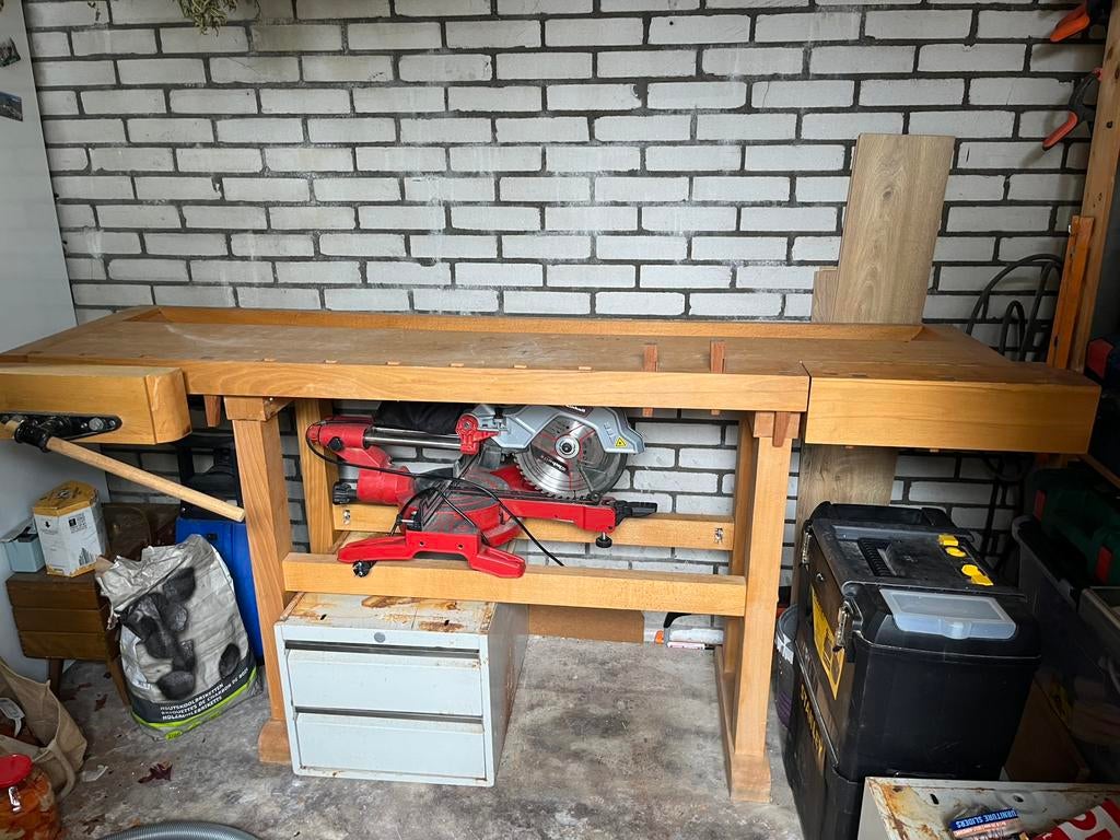 Werkbank, zwaar massief beuken, Doe-het-zelf en Verbouw, Werkbanken, Ophalen, Gebruikt, 170 cm of meer, Bankschroef