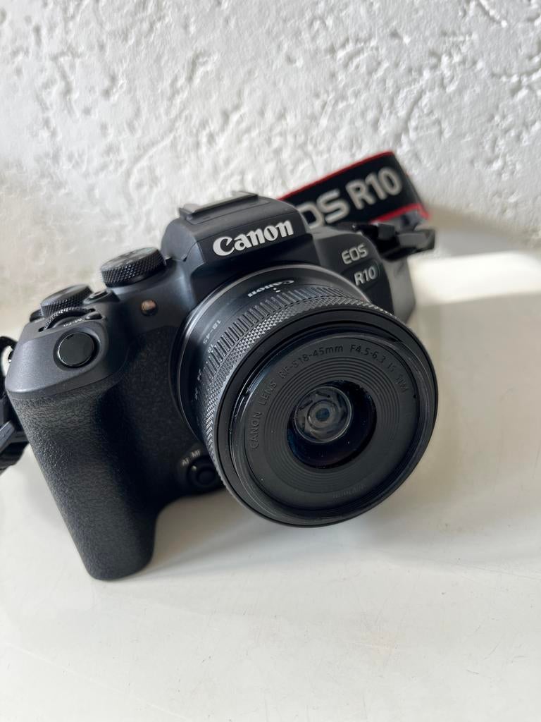 Canon EOS R10 Camera met Tas en SD-kaart - Perfecte Staat, Ophalen, Spiegelreflex, Canon, Zo goed als nieuw
