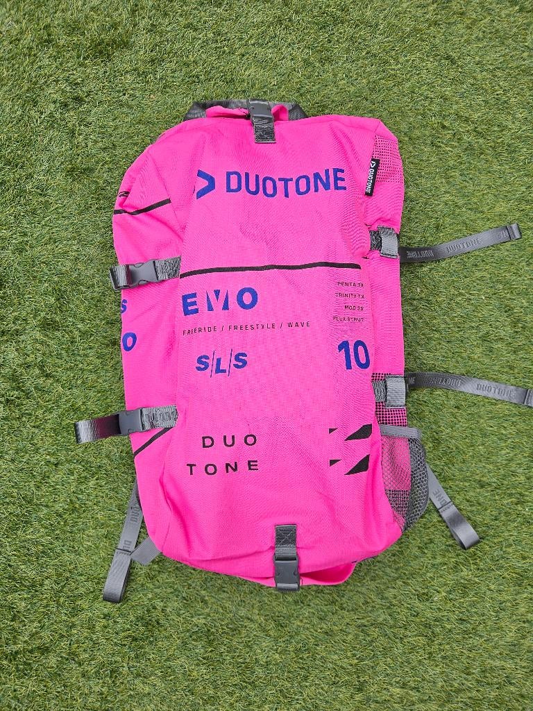 Nieuw! Duotone Evo sls 10 m, Watersport en Boten, Kitesurfen, 10 m², Ophalen of Verzenden, Kite, Geen board