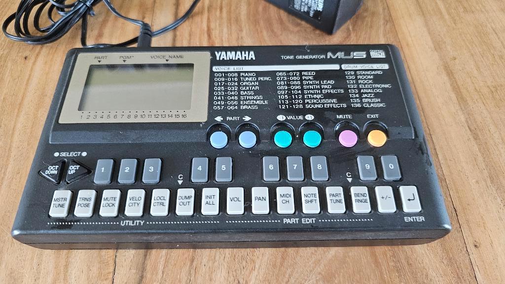 Yamaha MU5, Gebruikt, Midi-aansluiting, Yamaha, Overige aantallen