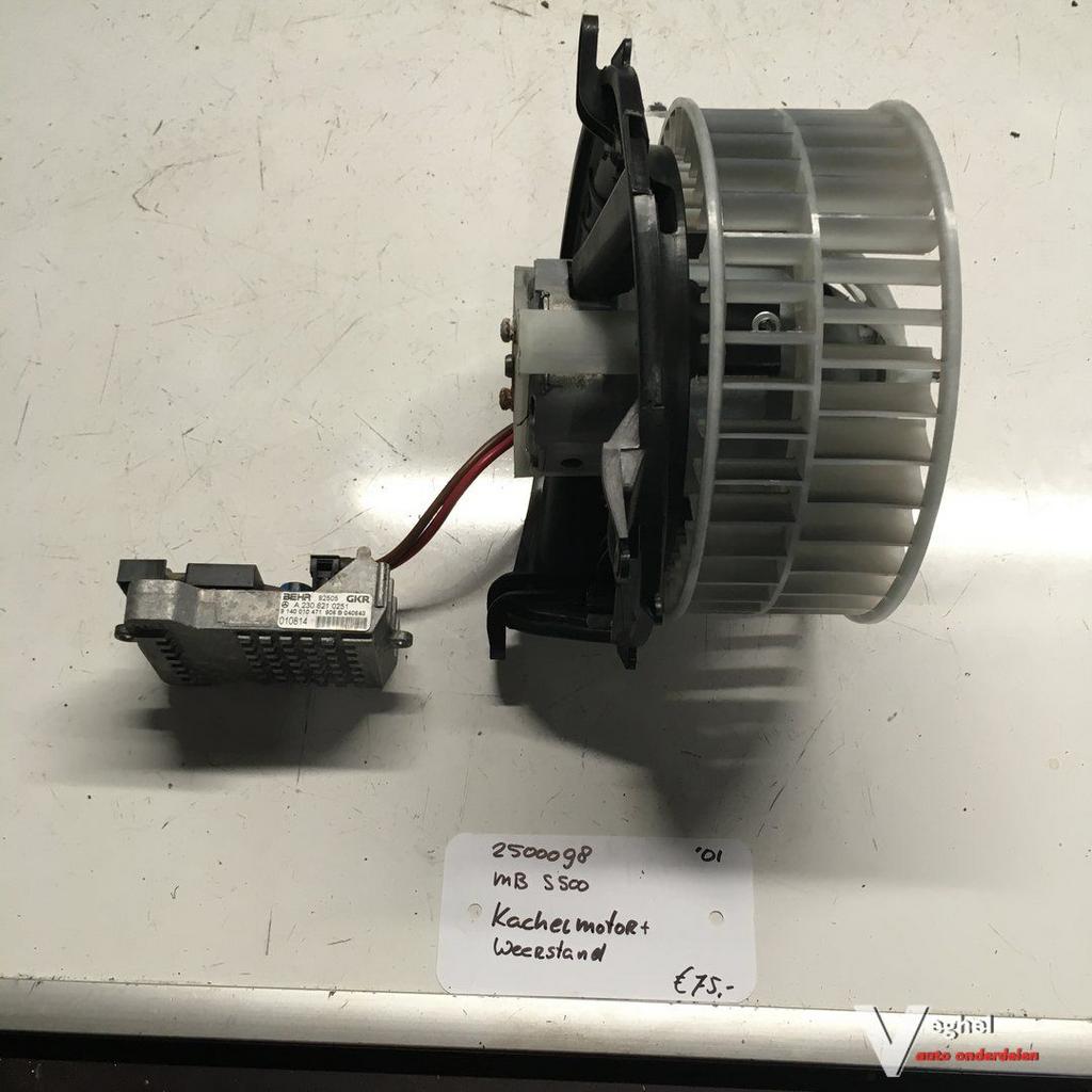 Mercedes S500 2001 25000098 Kachelmotor met weerstand, Gebruikt, -, -, Ophalen of Verzenden