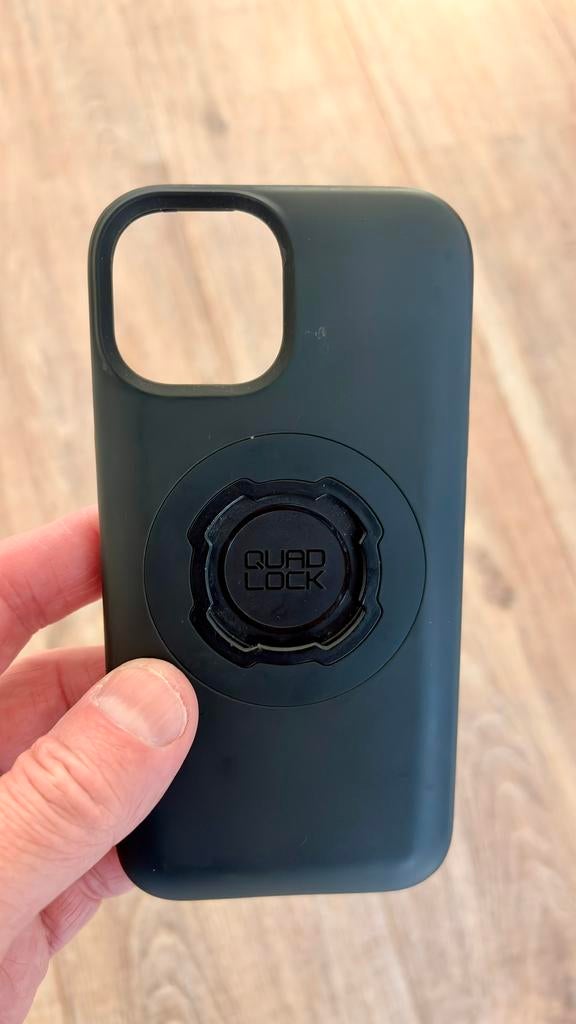 Quad Lock houder voor iPhone 15, Ophalen of Verzenden, Zo goed als nieuw, Frontje of Cover
