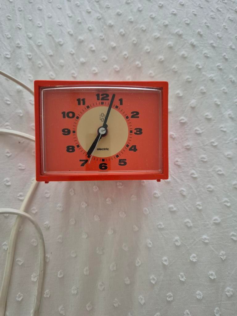 Jaren 70 wekker van de Hema, Witgoed en Apparatuur, Wekkers, Ophalen of Verzenden, Gebruikt, Analoog
