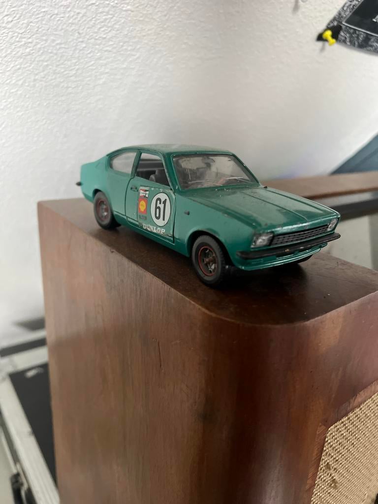 Opel Kadett modelauto met racenummer 61, Overige merken, Gebruikt, Auto, 1:32 tot 1:50