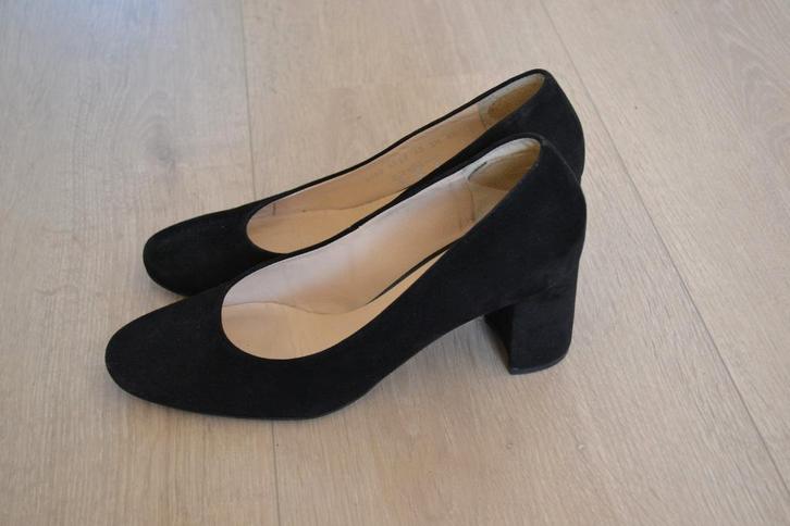 ​Zo goed als nieuwe pumps van Hogl, Kleding | Dames, Schoenen, Zo goed als nieuw, Pumps, Zwart, Ophalen