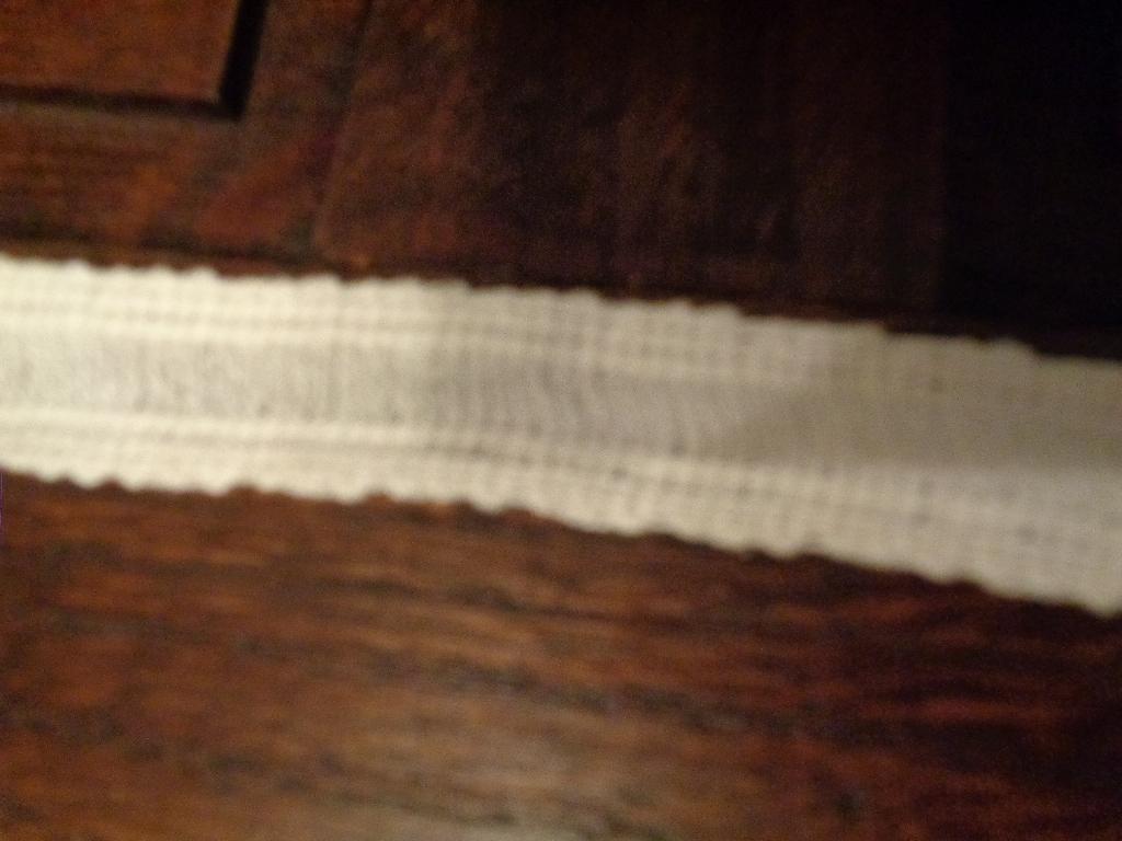 afwerk band 2 cm breed nr 130, Hobby en Vrije tijd, Naaien en Fournituren, Ophalen of Verzenden, Nieuw, Lint, Band of Elastiek