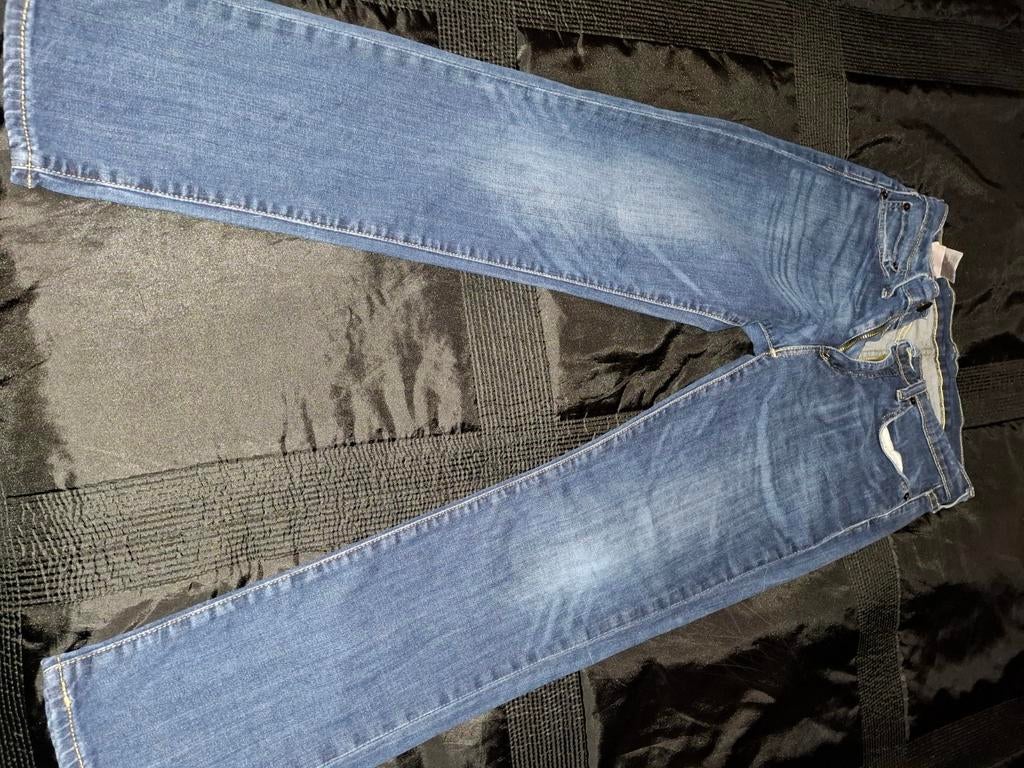 Levi's spijkerbroek heren maat 31 lengte 30, Blauw, W32 (confectie 46) of kleiner, Ophalen of Verzenden, Gedragen