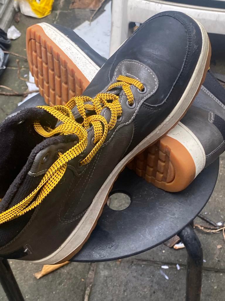 Fila schoenen maat 45, Ophalen of Verzenden, Zo goed als nieuw, Zwart, Sneakers of Gympen