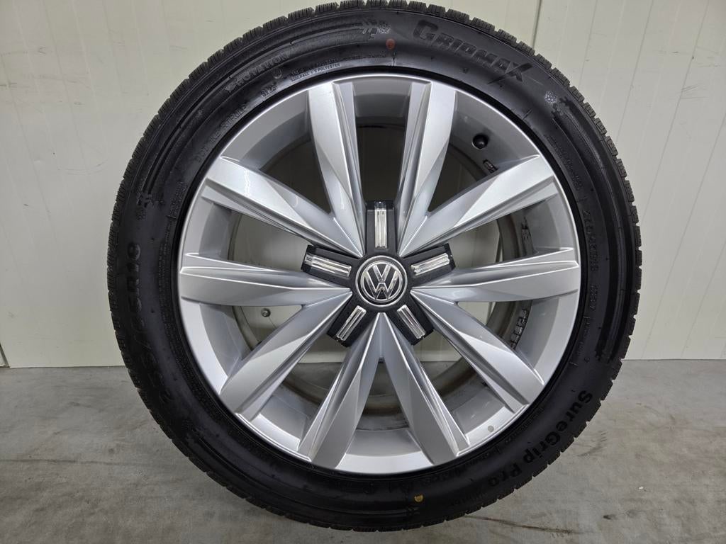 Vw Transporter 18 ich 255 45 18 T5 T6 Springfield, Auto-onderdelen, Banden en Velgen, Ophalen