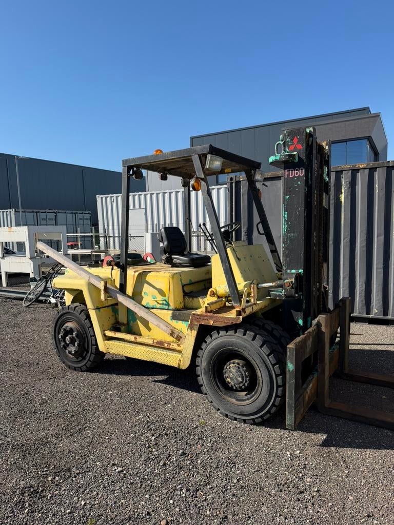 Heftruck Mitsubishi 6 ton, Ophalen