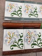 76 art nouveau wandtegels decor lelie, ook div. randen, Ophalen