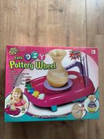 Easy DIY Pottery Wheel - Maak je eigen pottenbakkerij, Ophalen of Verzenden, Nieuw, Knutselwerk