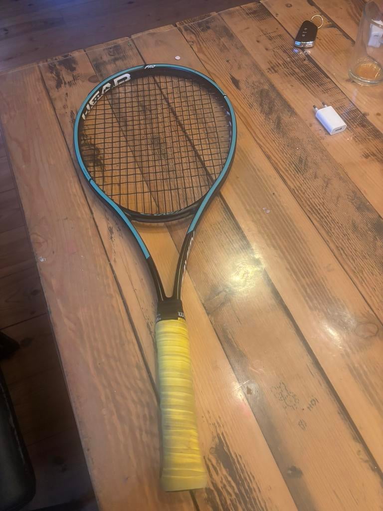 HEAD Gravity Pro L4, Sport en Fitness, Tennis, L4, Ophalen of Verzenden, Zo goed als nieuw, Head