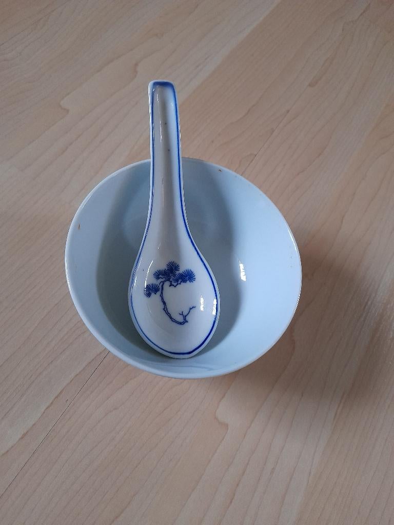 PORSELEINEN SCHAALTJE MET LEPEL CHINESE DECORATIE, Huis en Inrichting, Ophalen of Verzenden, Zo goed als nieuw