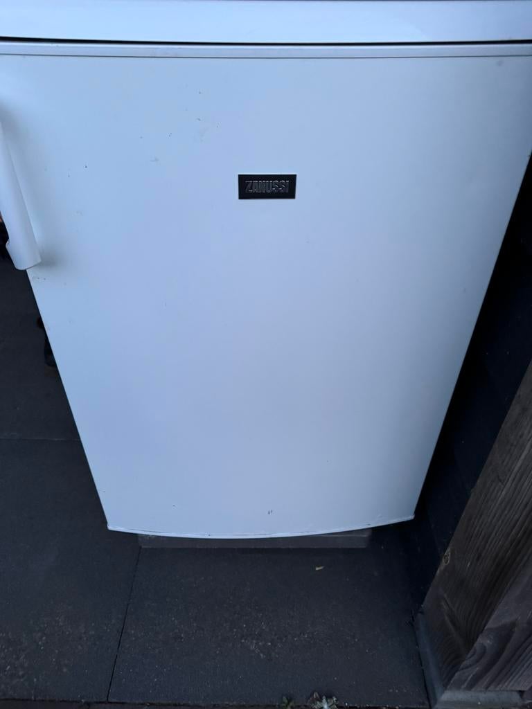 Zanussi koelkast laag model, Ophalen, Zo goed als nieuw, Minder dan 60 cm