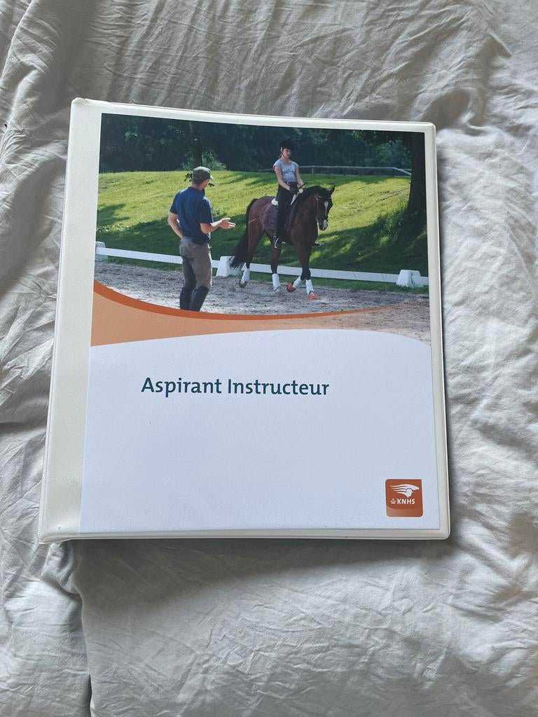 KNHS Aspirant Instructeur map, Ophalen of Verzenden, Zo goed als nieuw, Overige niveaus