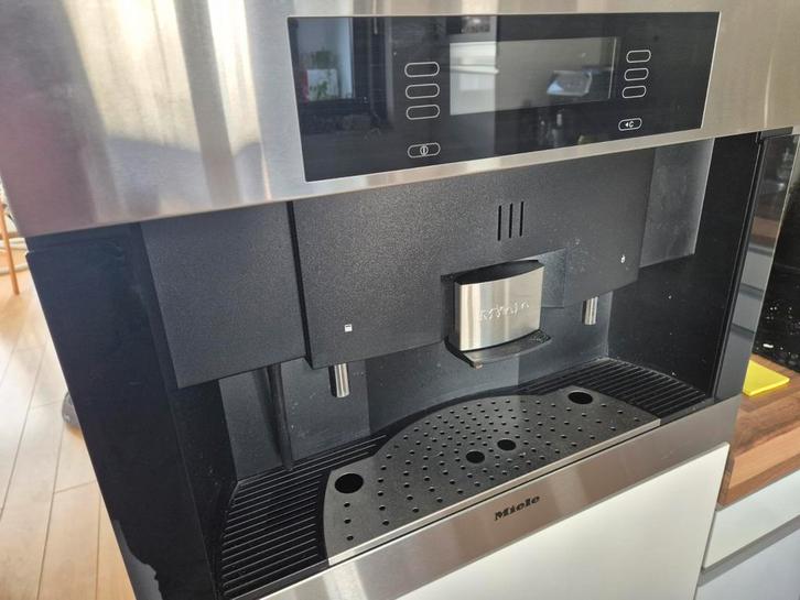 Miele koffiemachine CVA 4085, Witgoed en Apparatuur, Koffiezetapparaten, Ophalen