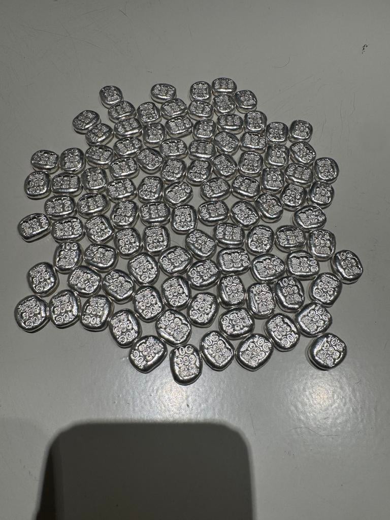 Meerdere 10 gram .999 fijn zilver baar (skull & crossbones), Postzegels en Munten, Edelmetalen en Baren, Ophalen of Verzenden