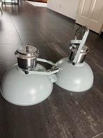 2 Industriele Hanglampen - Zacht Groen/Grijs, Ophalen, Zo goed als nieuw, Metaal, 50 tot 75 cm