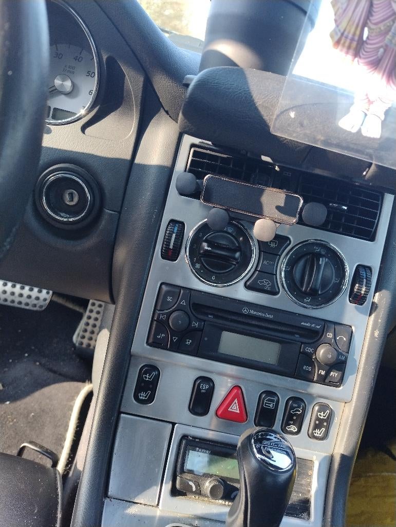 Mercedes-Benz SLK 2.0 Slk200 Kompr Roadster AUT 2003 Grijs, Automaat, 1998 cc, Zwart, 4 cilinders