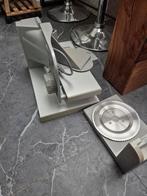 Compacte elektrische snijmachine voor thuisgebruik, Ophalen of Verzenden, Gebruikt