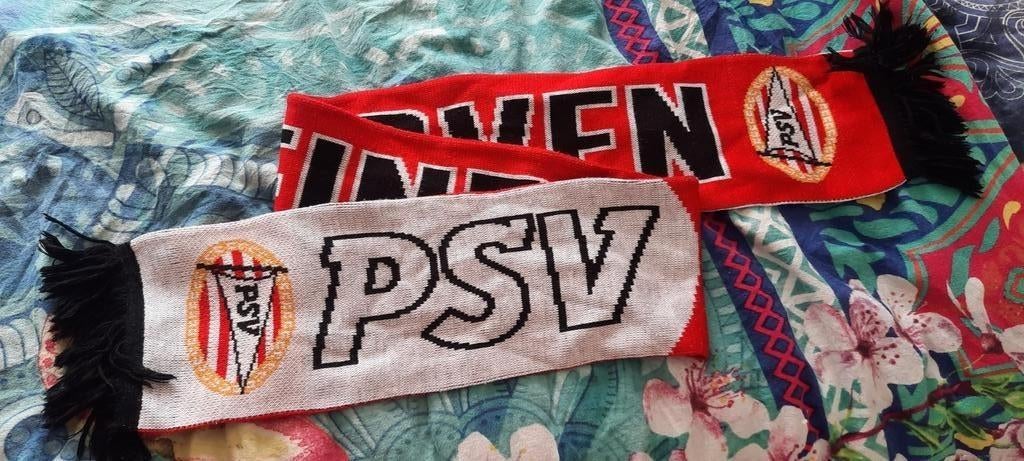 Sjaal PSV Eindhoven - dubbel zijdig - gebreidachtig materiaa, Verzamelen, Sportartikelen en Voetbal, Ophalen of Verzenden, Zo goed als nieuw