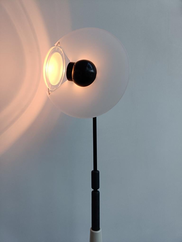 Arteluce Club 1195 vloerlamp, Huis en Inrichting, Lampen | Vloerlampen, Ophalen, Zo goed als nieuw, Metaal, 150 tot 200 cm