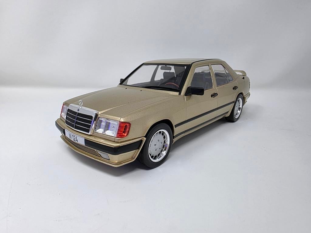 Mercedes W124 Lorinser Tuning 1:18 in OVP, Ophalen of Verzenden, Zo goed als nieuw, Overige merken