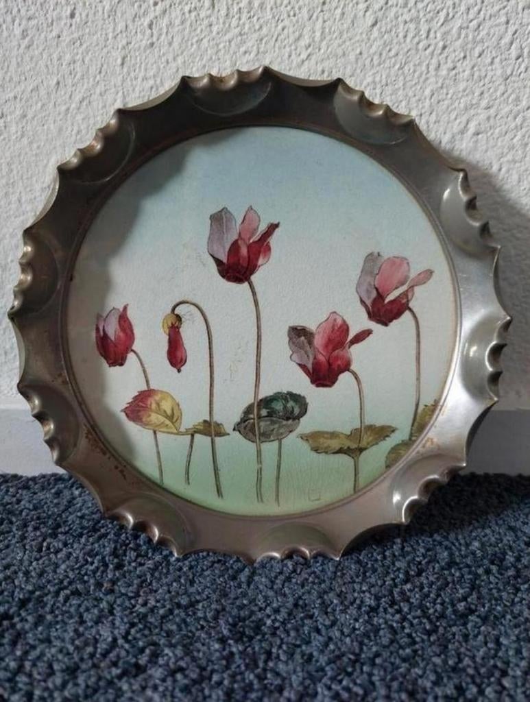Schaaltje/Sierbordje, Ophalen of Verzenden, Rond, Porselein of Keramiek
