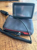 TomTom navigatiesysteem met hoes en autolader, Ophalen of Verzenden, Gebruikt