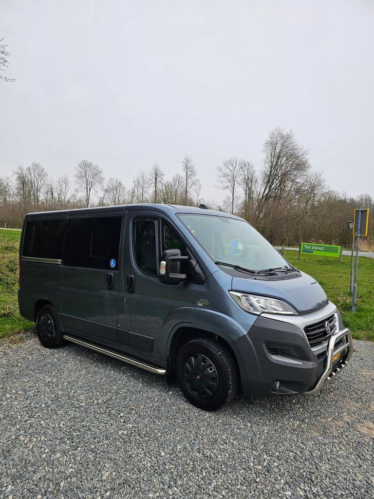 Rolstoelbus Fiat Ducato 30 Multijet Euro6 motor AUTOMAAT, Auto's, Automaat, Stof, Euro 6, Diesel