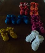 Nieuw gebreide baby slofjes. Deze zijn zo gemaakt zodat ze, Kinderen en Baby's, Babykleding | Schoentjes en Sokjes, Slofjes, Jongetje of Meisje