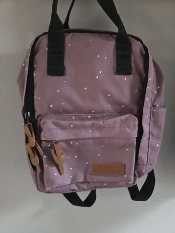 Leuke school rugtas beschikbaar voor biedingen