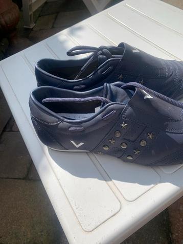 Blauwe Venturini Sportschoenen - Maat 42 - Nieuw beschikbaar voor biedingen