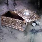 Anne Stokes Tarot Box Dragons of the Sabbats Brons Nieuw