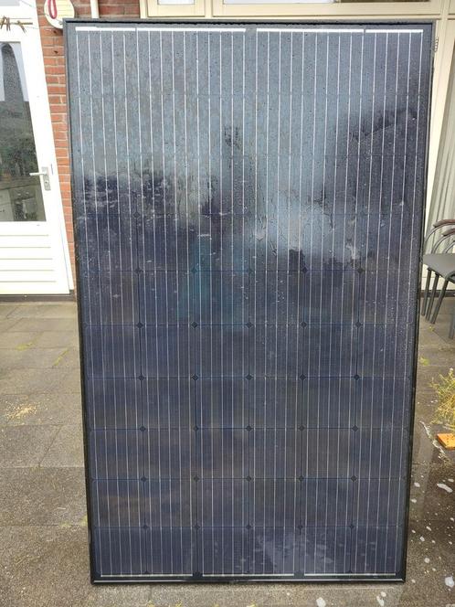 PV Zonnepanelen, 6x300W, Soladin 600 omvormers, beugels,, Doe-het-zelf en Verbouw, Zonnepanelen en Toebehoren, Zo goed als nieuw