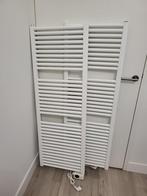 Nieuwe elektrische handdoekradiator (2x), Ophalen, Radiator, Nieuw, Minder dan 60 cm