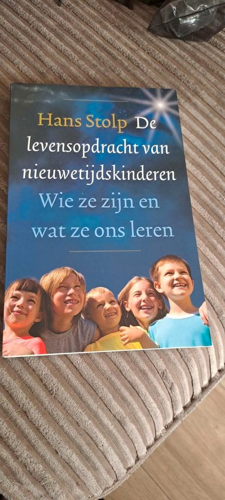 Hans Stolp - De levensopdracht van nieuwetijdskinderen, Boeken, Zwangerschap en Opvoeding, Zo goed als nieuw, Zwangerschap en Bevalling