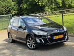 Peugeot 308 SW 1.6 Allure 7p /7-Persoons/Automaat/Navi/Pano/, Gebruikt, 7 stoelen, Zwart, Parkeersensor