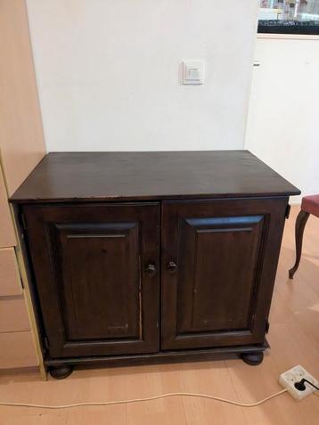 Industrieel Stevige Houten Kast Opbergkast Antieken Kast beschikbaar voor biedingen