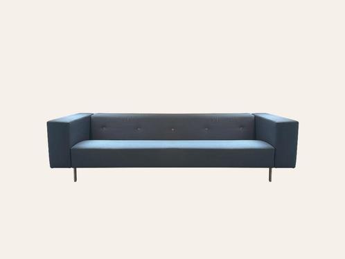 Moooi Bottoni 3zits blauw bij TheReSales, Huis en Inrichting, Banken | Bankstellen, Zo goed als nieuw, Rechte bank, Driepersoons