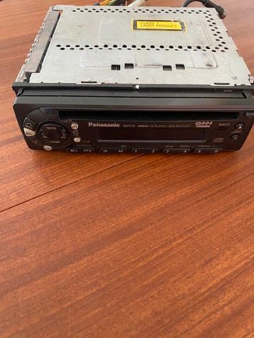 Pansonic autoradio cd speler uit mijn 2cv bijna gratis beschikbaar voor biedingen