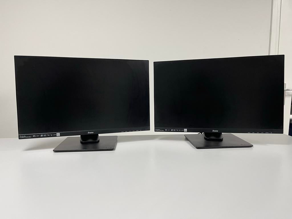 Iiyama Monitoren - Goed Werkend met Kabels, HDMI, IPS, Full HD, Zo goed als nieuw
