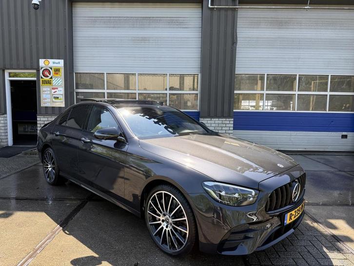 Mercedes-Benz E-Klasse 300 e Business Solution AMG Panoramad, Auto's, Mercedes-Benz, Bedrijf, Te koop, E-Klasse, 360° camera, ABS