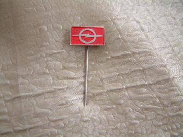 oud OPEL speldje Berentzen Maastricht beschikbaar voor biedingen