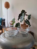 2 glazen toetjes bakjes, Ophalen of Verzenden, Kom(men), Overige stijlen, Glas