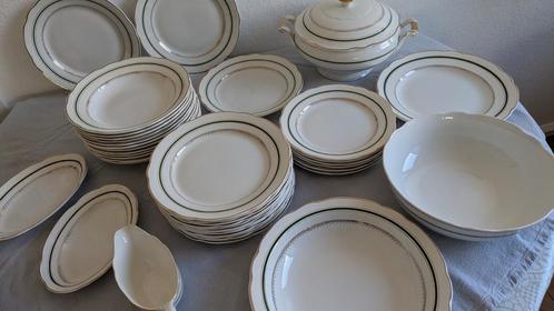 Frans Vendome servies borden schalen goud groene randen, Huis en Inrichting, Keuken | Servies, Zo goed als nieuw, Bord(en), Overige stijlen